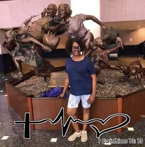 Meet your Posher, Helen